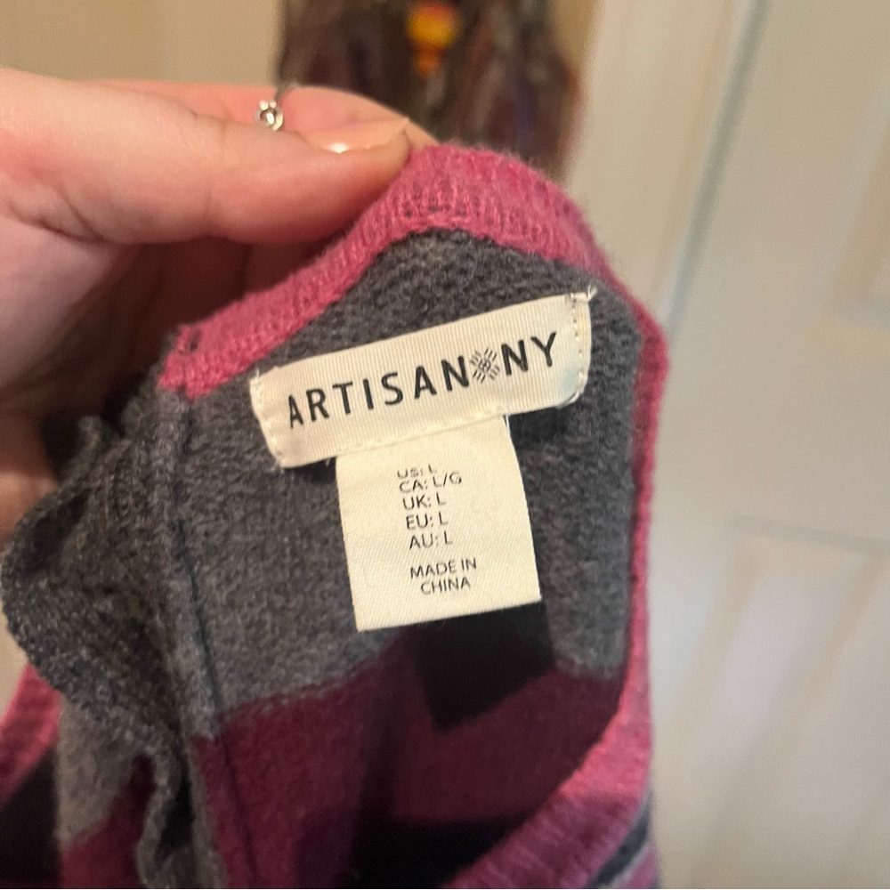 Striped Sweater - Picture 4 of 6